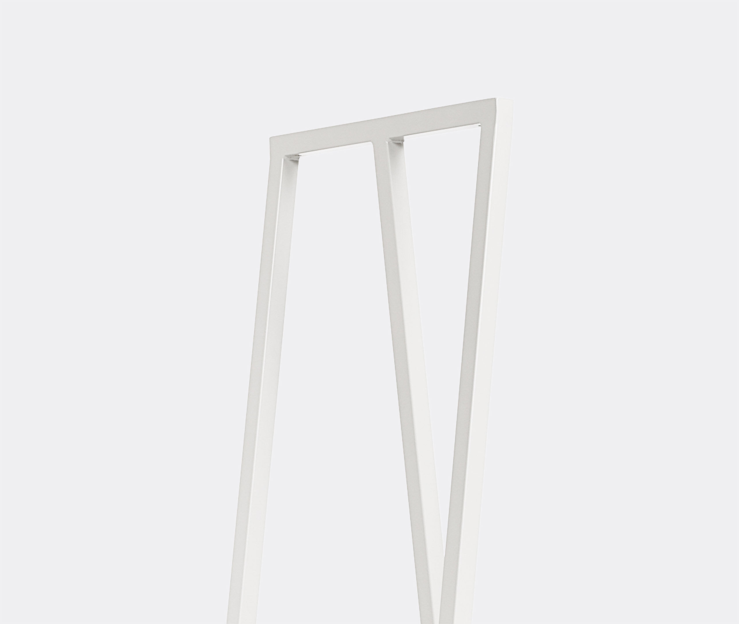 Loop' stand, white by Hay | Room Organising | FRANKBROS