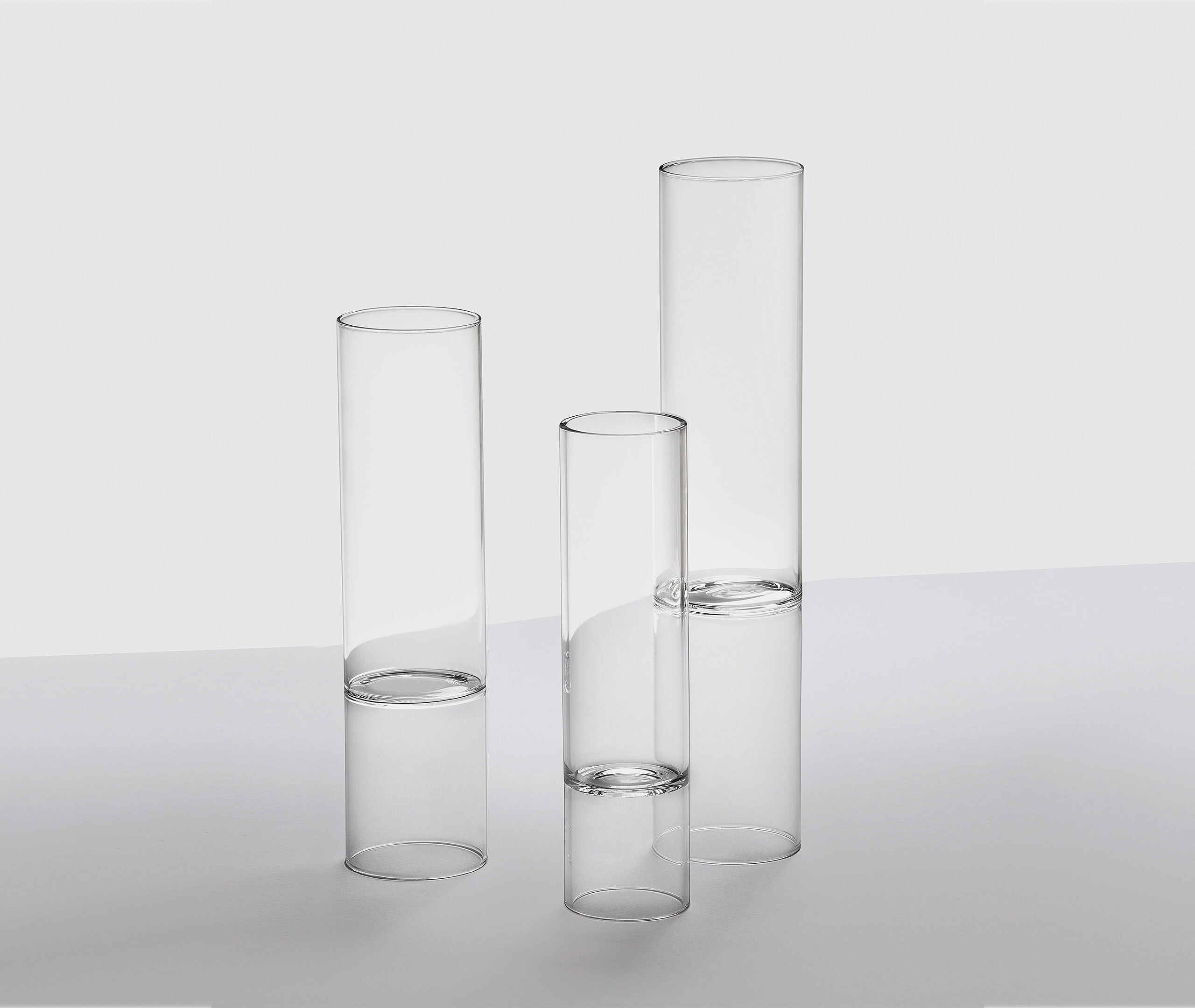 Grooved 'Bamboo' vase, medium by Ichendorf Milano | Vases | FRANKBROS