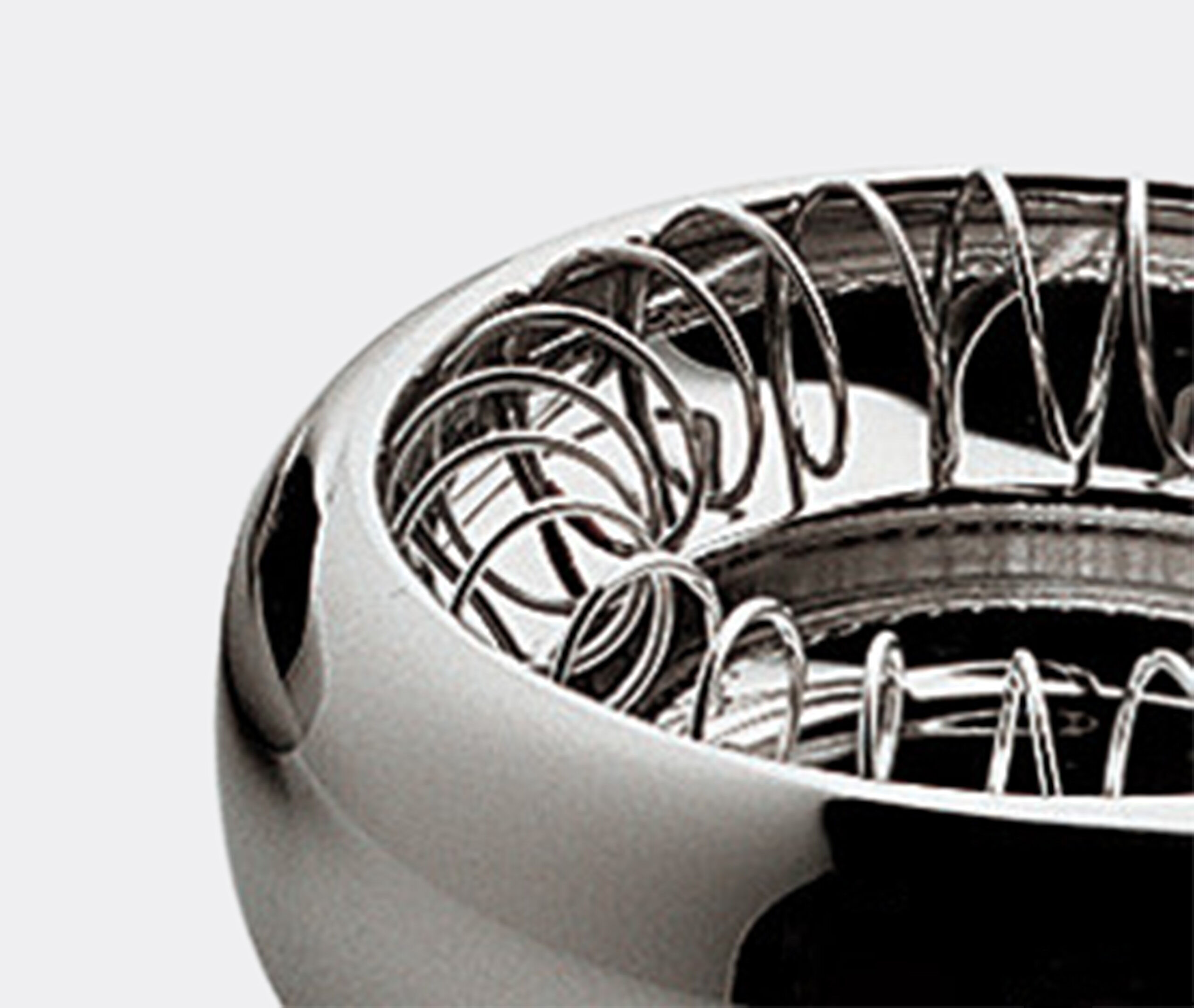 Spirale' ashtray by Alessi | Entertaining | FRANKBROS